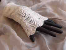 Fine Filigree Fingerlings hand warmer