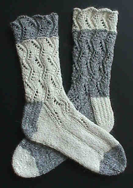 Errant Ankles Lace Socks Fraternal 2-color variation
