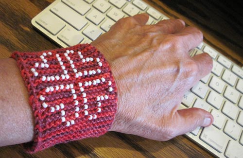 Beading Hearts Friendship Bracelet