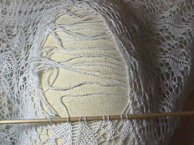 Shepherd Lace Shawl disaster closeup